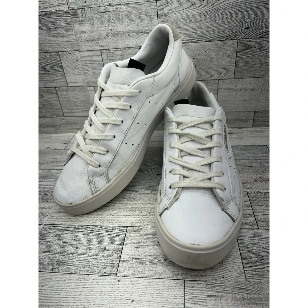Adidas Sleek White Gold Leather Casual Sneakers Womens 7‎
